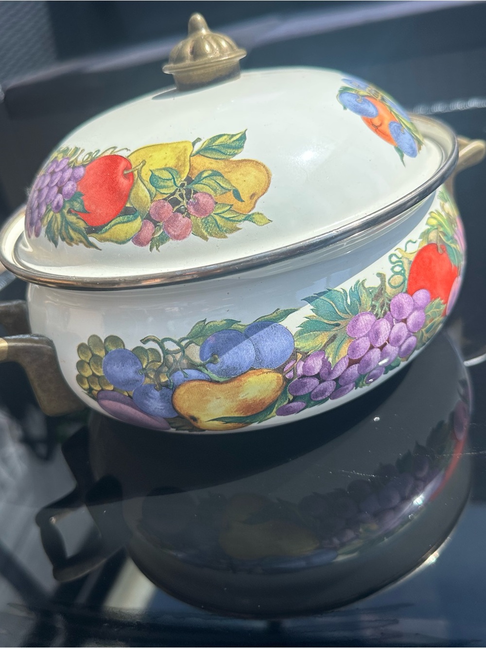 Cornucopia White Fruit-Print Covered Casserole Dish with Lid